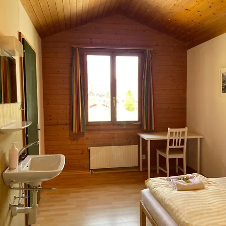 Alpine Base - Adults Only * لوتربرونن