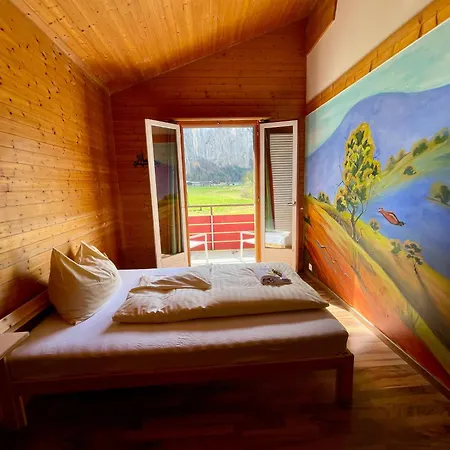 Alpine Base - Adults Only بيت شباب لوتربرونن