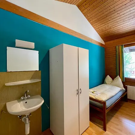 Alpine Base - Adults Only * لوتربرونن