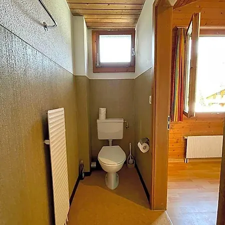 بيت شباب Alpine Base - Adults Only لوتربرونن