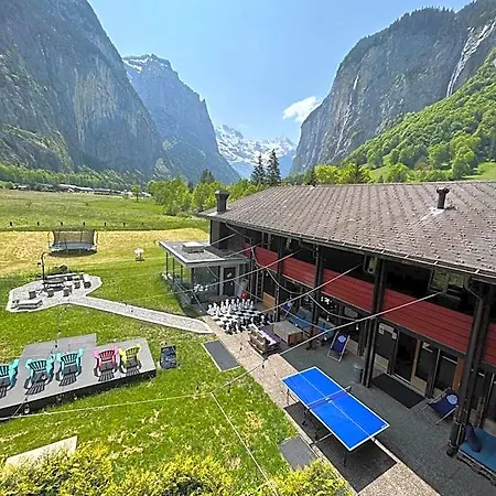 Alpine Base - Adults Only بيت شباب لوتربرونن