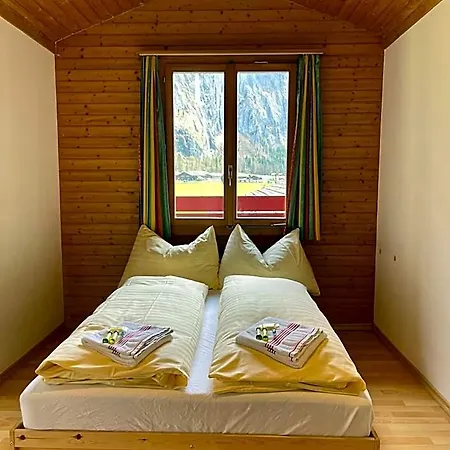 بيت شباب Alpine Base - Adults Only *