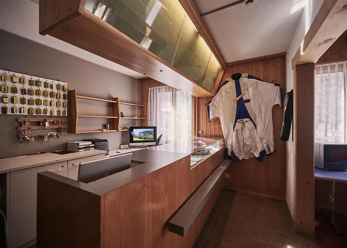 Hostel Alpine Base - Adults Only Lauterbrunnen