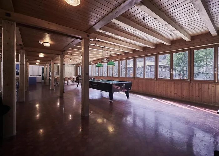 Hostel Alpine Base - Adults Only