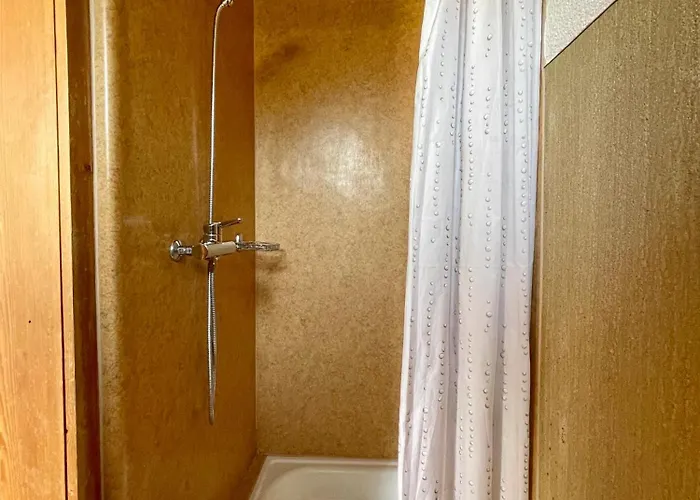 Hostel Alpine Base - Adults Only *