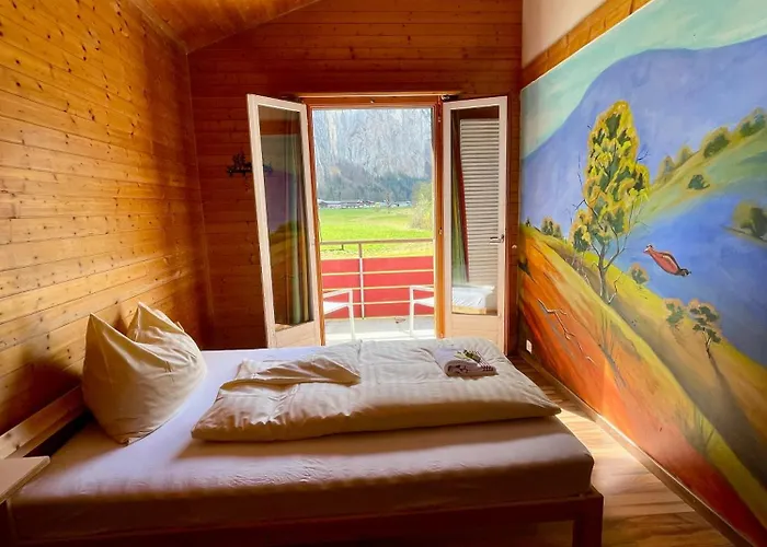 Alpine Base - Adults Only Hostel Lauterbrunnen