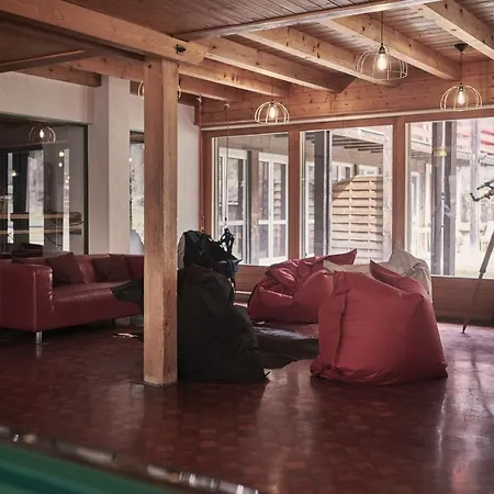 Alpine Base - Adults Only Lauterbrunnen