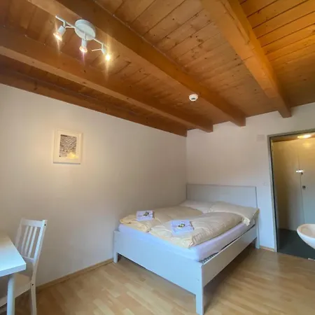 Hostel Alpine Base - Adults Only