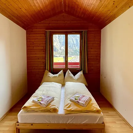 Alpine Base - Adults Only Albergue Lauterbrunnen